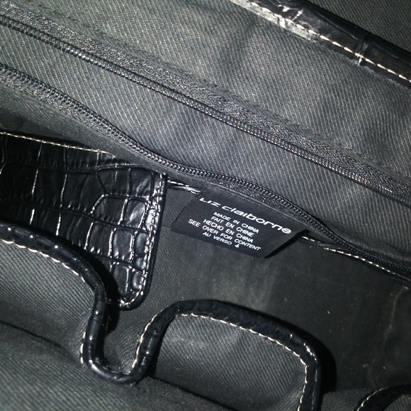 Purse - Picture 3 of 5